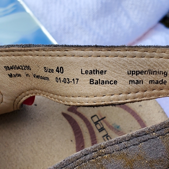 Leather Dansko clog sandals, beige and gold size 40 - Picture 3 of 17